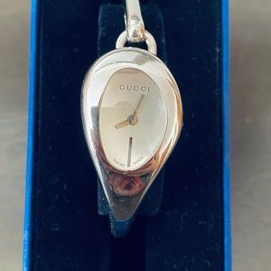 Gucci watch
